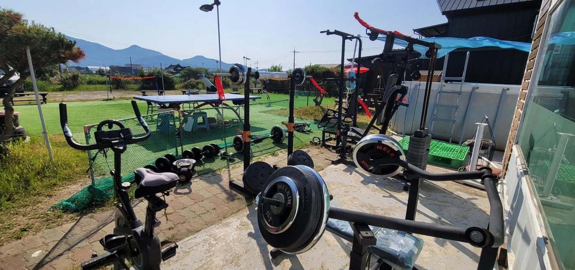 Jun Live Pension In Gangwha Kuk-ch'on Guest house